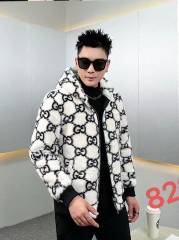 GUCCI IMPORTED FUR ZIPPER HOOD