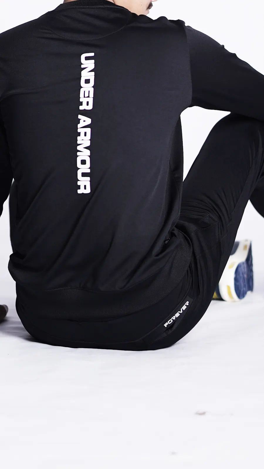 UNDER ARMOR PREMIUM TRACKSUIT