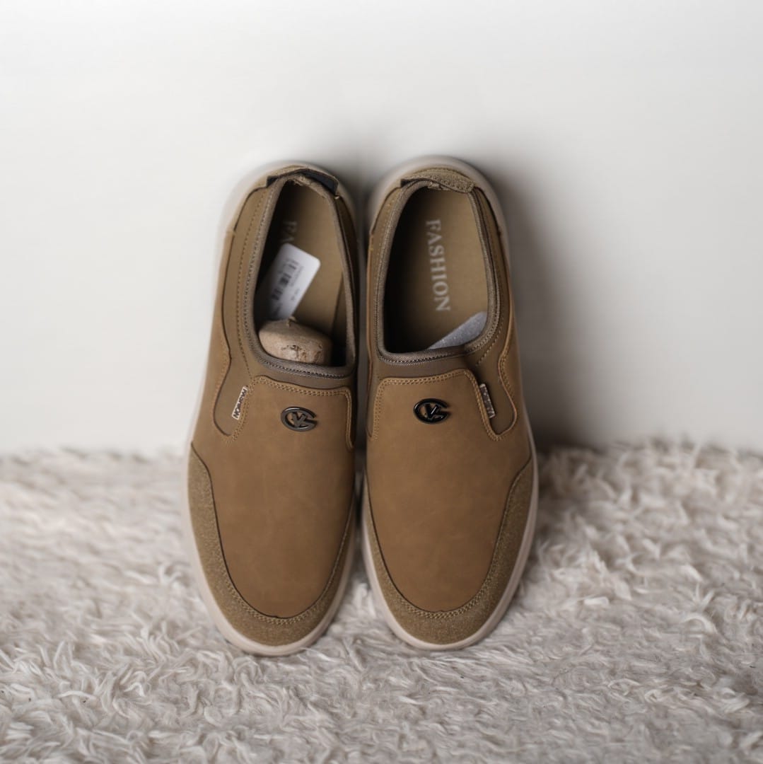 FASHION IMPORTED WALK SHOES