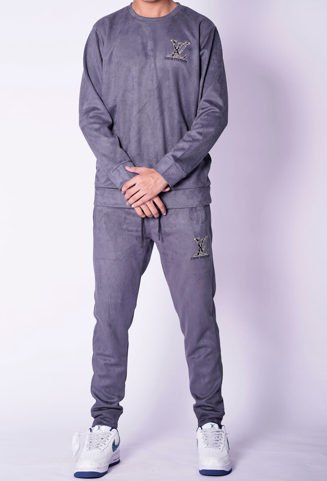 LOUlS VUlTON SUEDE PREMIUM TRACKSUIT