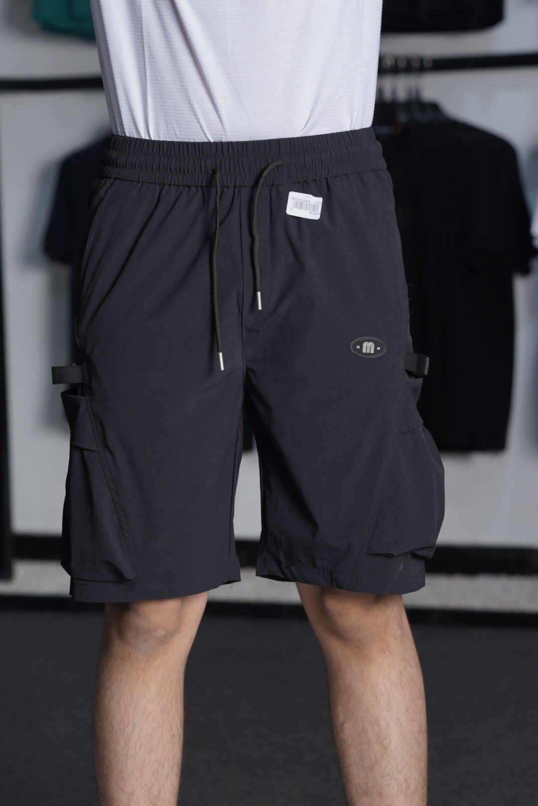 M SIX POCKET 100% HYBRID NICKER