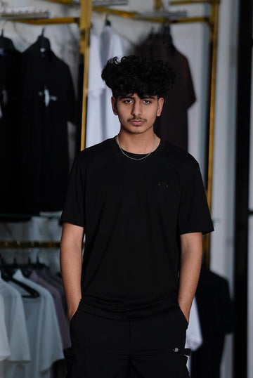GUCCI EMBROIDED LOGO T.SHIRT