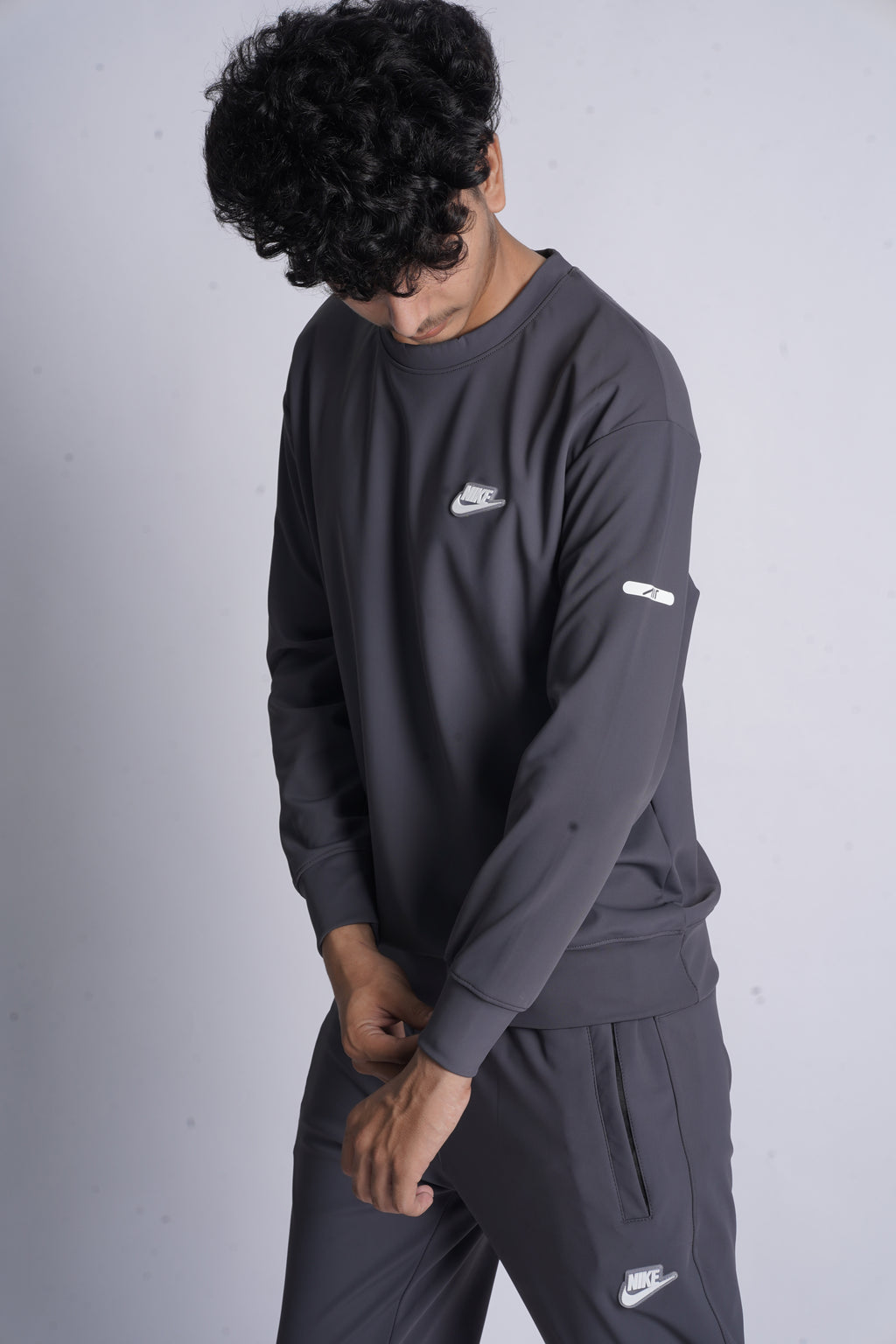 NIKE 100% HYBRID TRACKSUIT MADE IN VEITNAM
