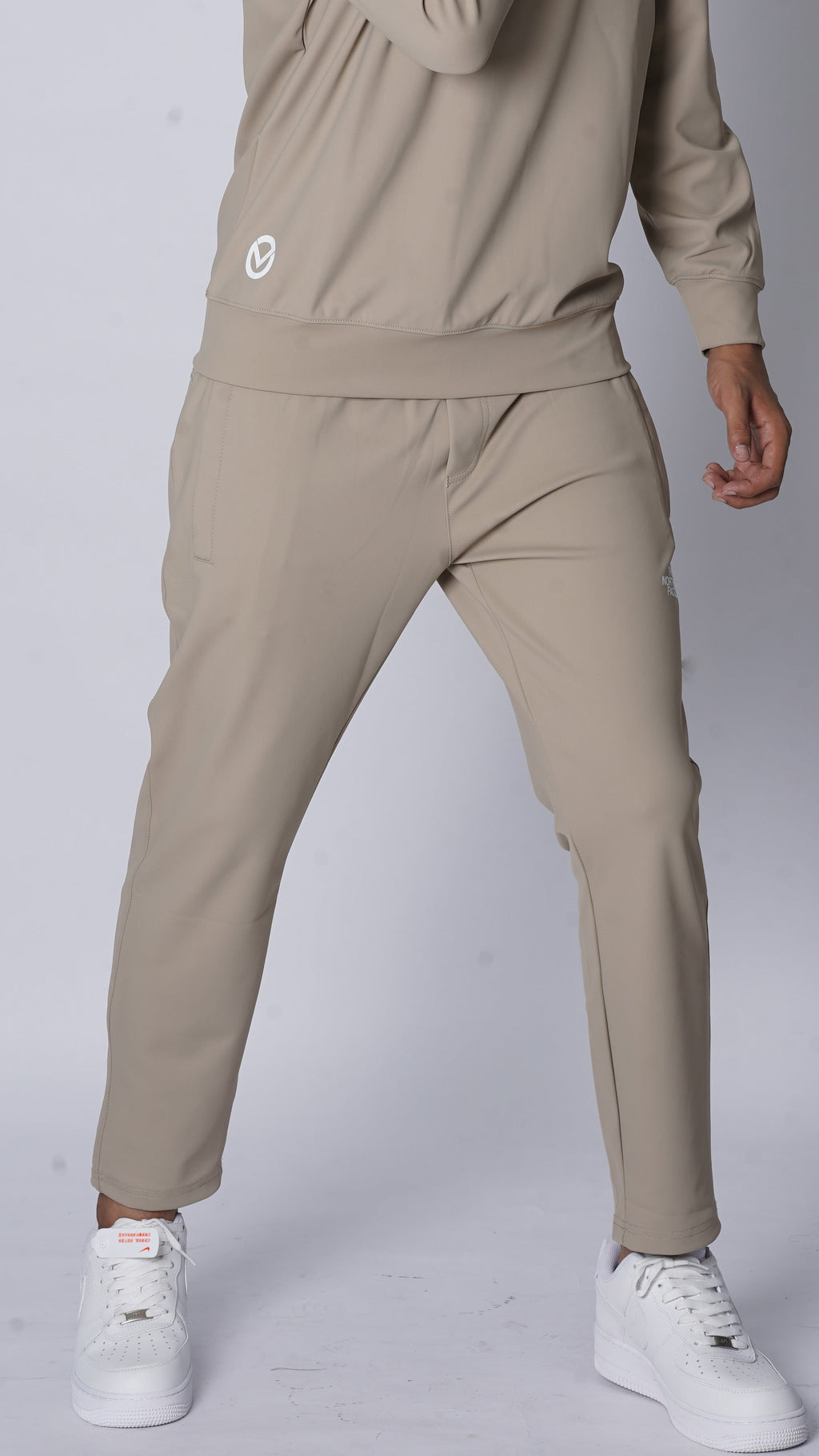 THE NORTH FACE 100% HYBRID TRACKSUIT MADE IN VEITNAM