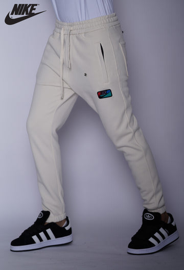 NIKE 100% ORIGINAL FABRIC TROUSER