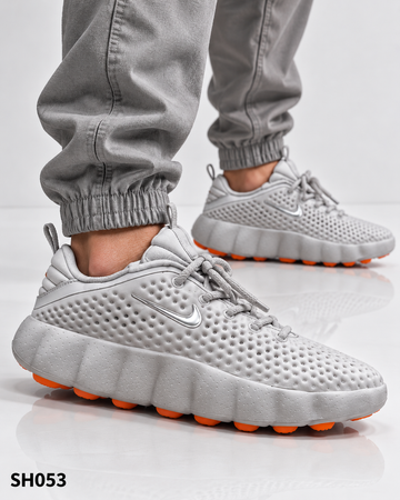 NIKE MIND MADE IN VEITNAM SHOES