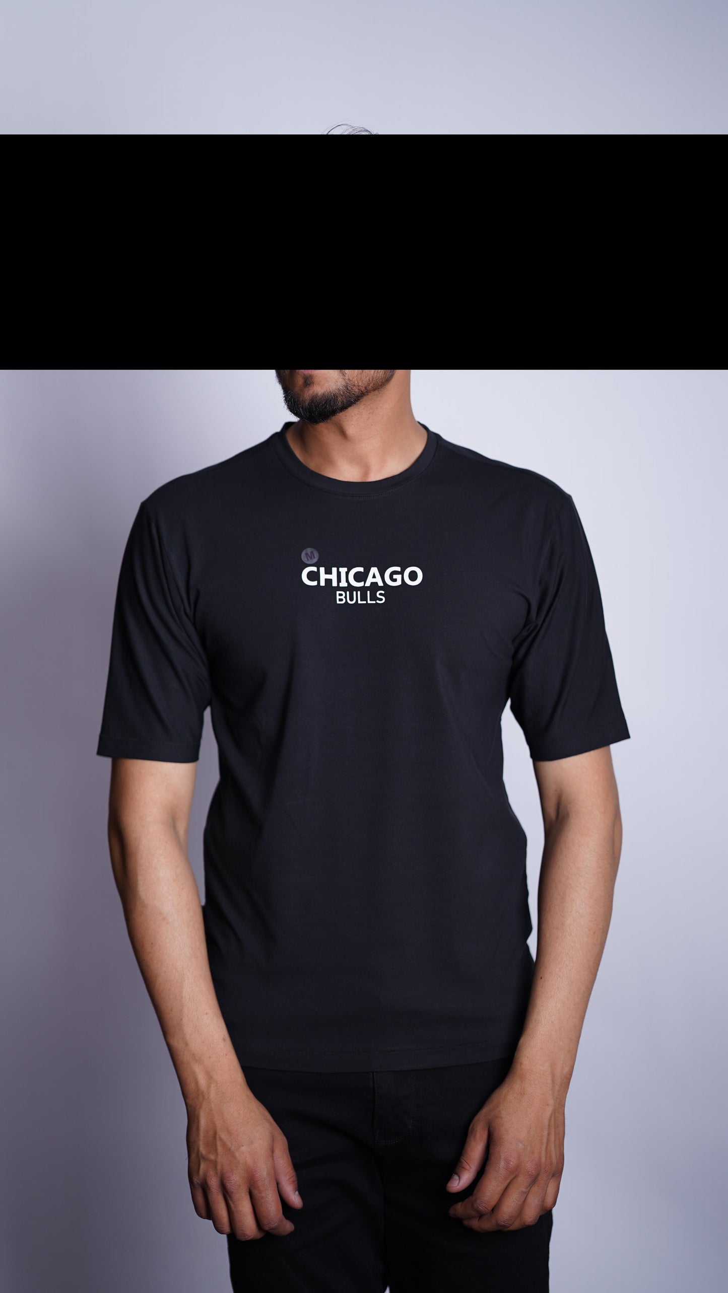 CHICAGGO BULLS DOWNSHOULER 100% HYBRID T-SHIRT